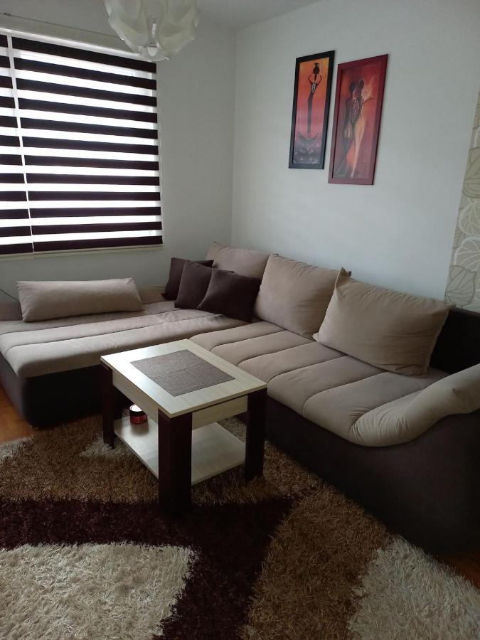 Apartman Pivasevic ซาราเยโว ภายนอก รูปภาพ